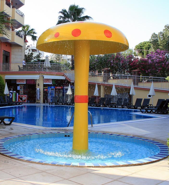 Palmea Hotel Marmaris Exterior foto